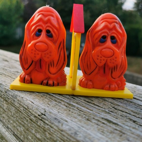 Vintage JSNY Plastic Anthropomorphic  Orange Hound Dog Salt and Pepper - Picture 5 of 16